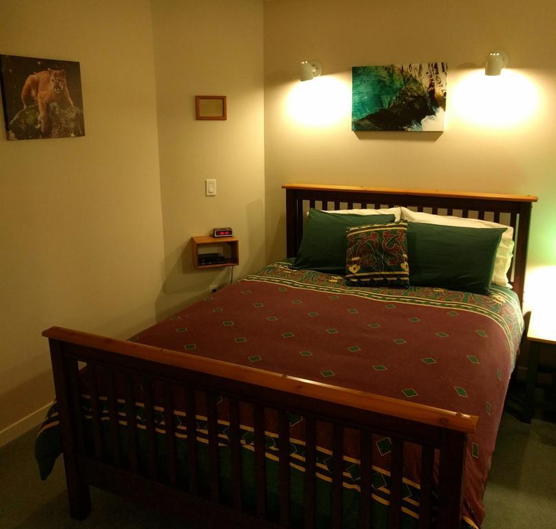 Cedar Wood Bed & Breakfast